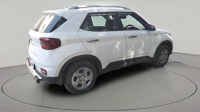 2021 Hyundai VENUE S 1.2, Petrol, Manual, 76,688 km, exterior