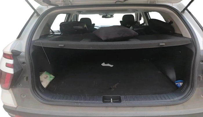 2022 Hyundai Creta SX (O) AT 1.5 DIESEL, Diesel, Automatic, 67,988 km, exterior