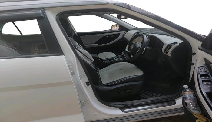 2022 Hyundai Creta SX (O) AT 1.5 DIESEL, Diesel, Automatic, 67,988 km, interior
