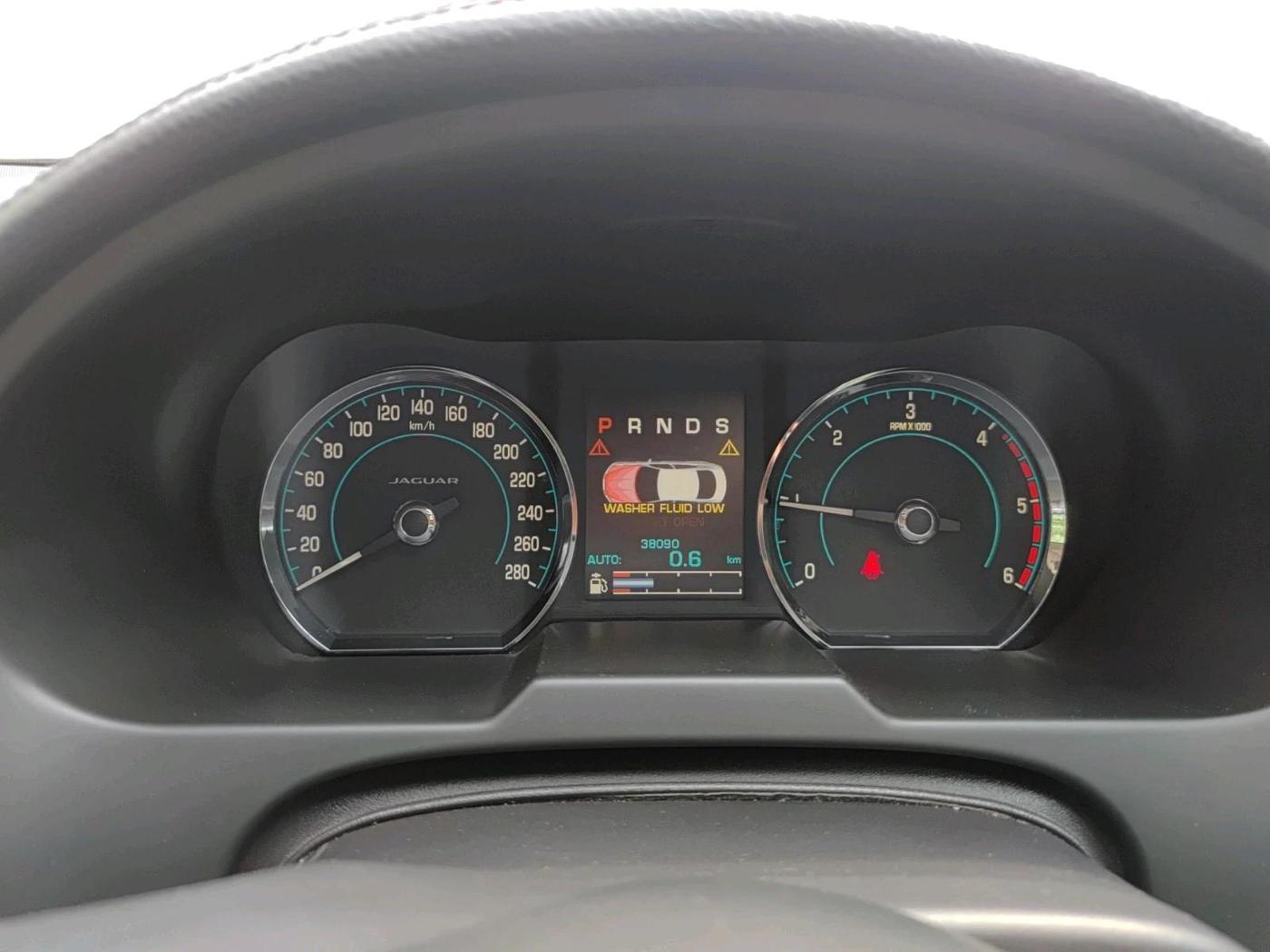 2015 Jaguar XF 2.2 DIESEL, Diesel, Automatic, 38,090 km, interior