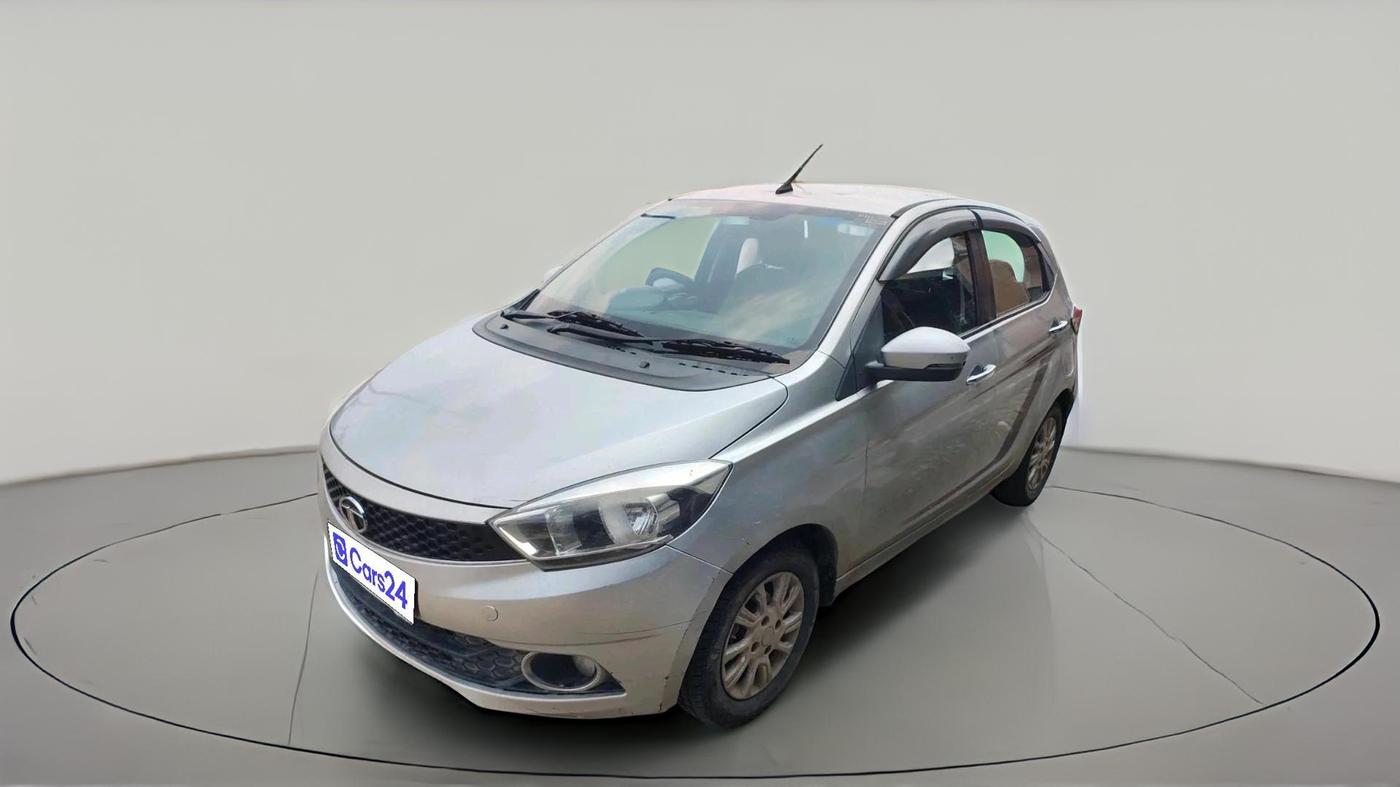 2017 Tata Tiago XZA PETROL, Petrol, Automatic, 1,15,845 km, exterior