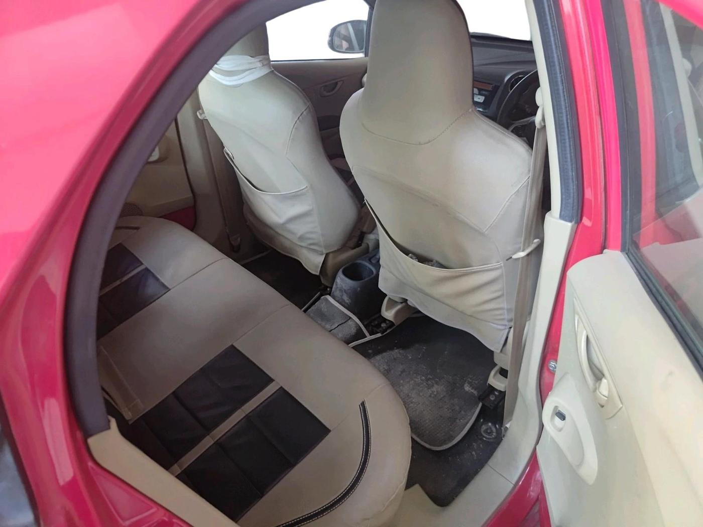 2016 Honda Brio S MT, Petrol, Manual, 30,043 km, interior
