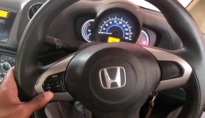 2016 Honda Brio S MT, Petrol, Manual, 30,043 km, interior