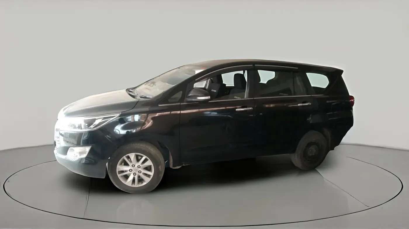 2020 Toyota Innova Crysta 2.4 VX 7 STR, Diesel, Manual, 82,037 km, exterior