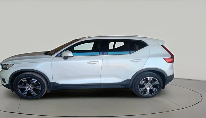 2018 Volvo XC 40 D4 AWD Inscription, Diesel, Automatic, 1,22,686 km, exterior