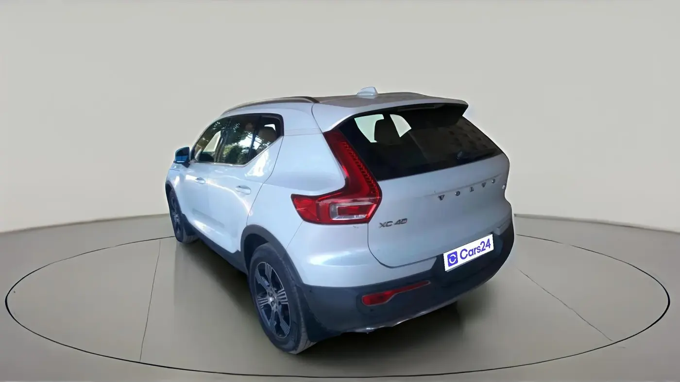 2018 Volvo XC 40 D4 AWD Inscription, Diesel, Automatic, 1,22,686 km, exterior