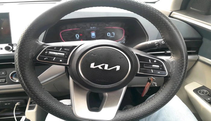 2025 KIA CARENS Premium (O) 1.5 Diesel MT 7 STR, Diesel, Manual, 26,101 km, interior