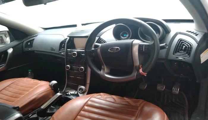2019 Mahindra XUV500 W11, Diesel, Manual, 40,550 km, interior