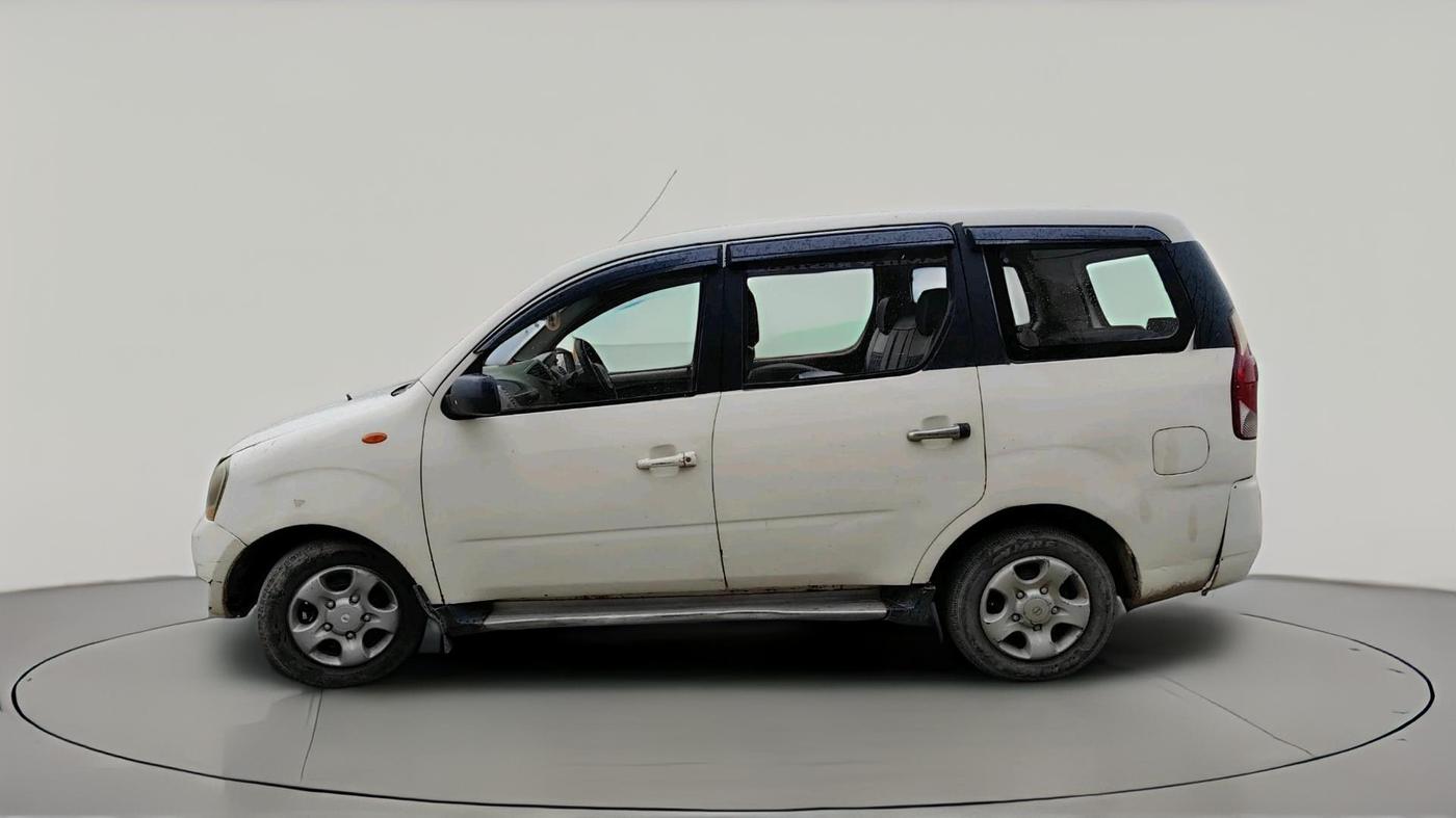 2011 Mahindra Xylo D2 BS III, Diesel, Manual, 1,00,026 km, exterior
