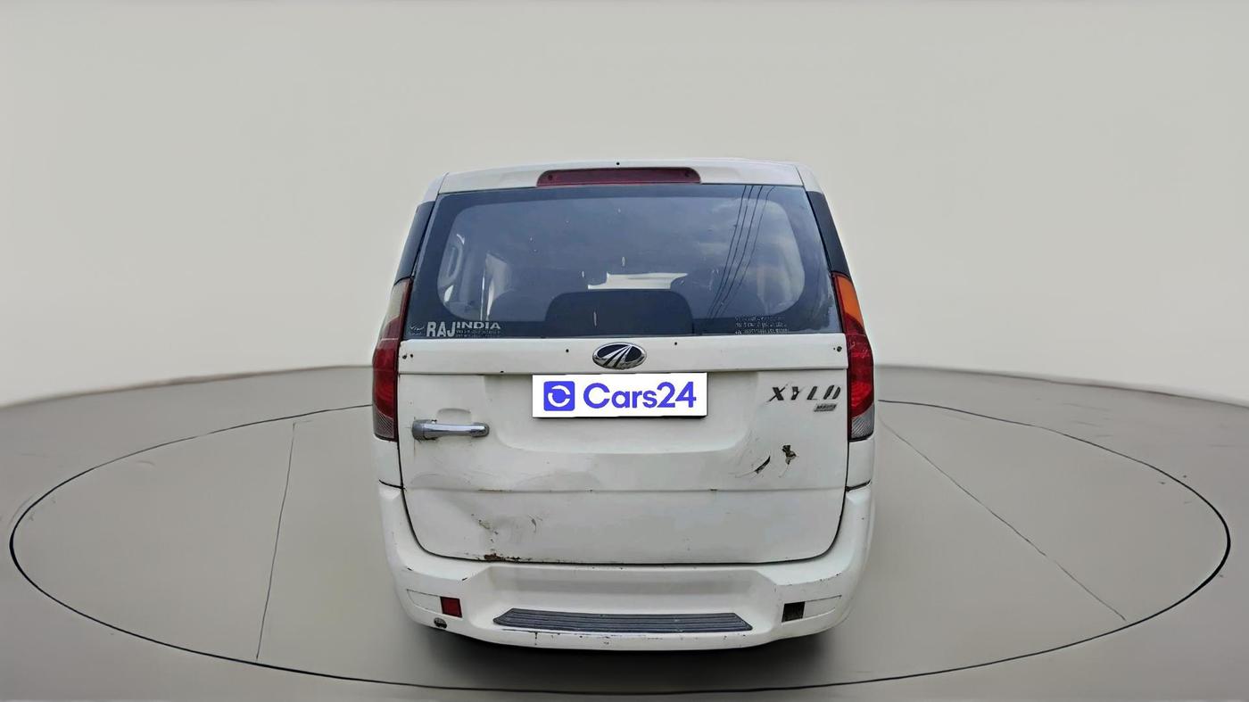 2011 Mahindra Xylo D2 BS III, Diesel, Manual, 1,00,026 km, exterior