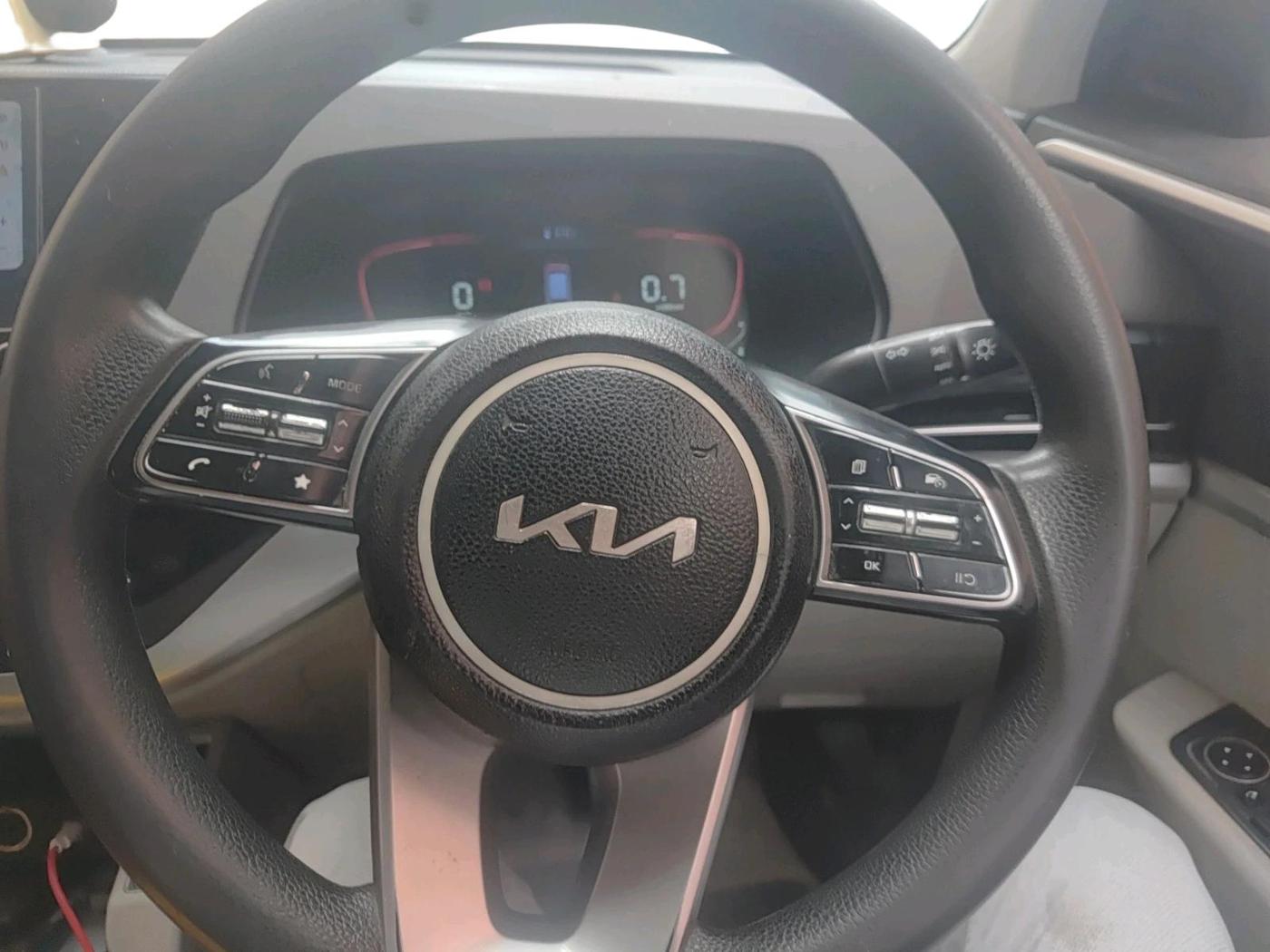 2023 KIA CARENS PRESTIGE PLUS 1.5 DIESEL 7 STR, Diesel, Manual, 1,14,478 km, interior
