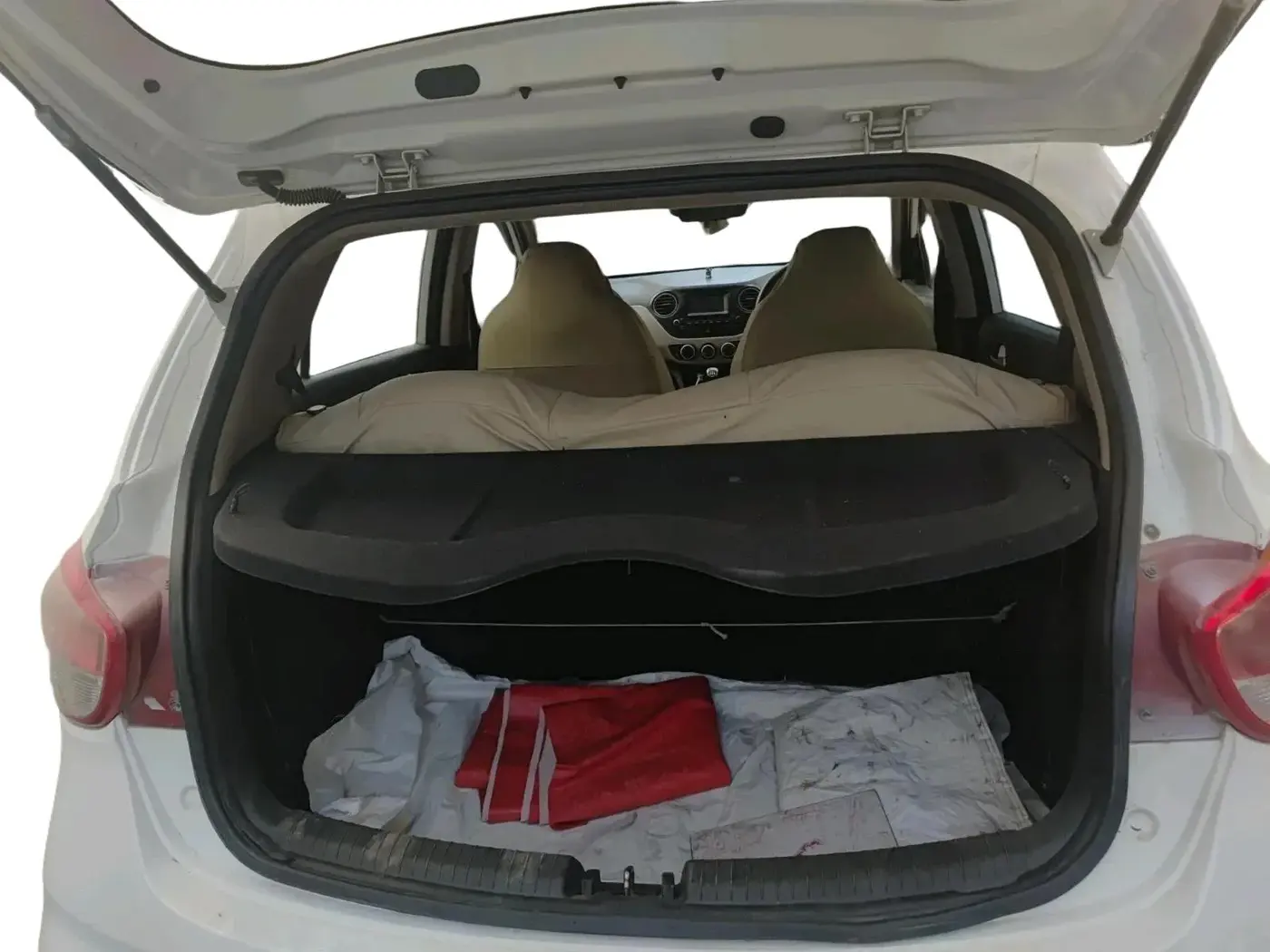 2017 Hyundai Grand i10 SPORTZ 1.2 KAPPA VTVT, Petrol, Manual, 1,75,651 km, exterior