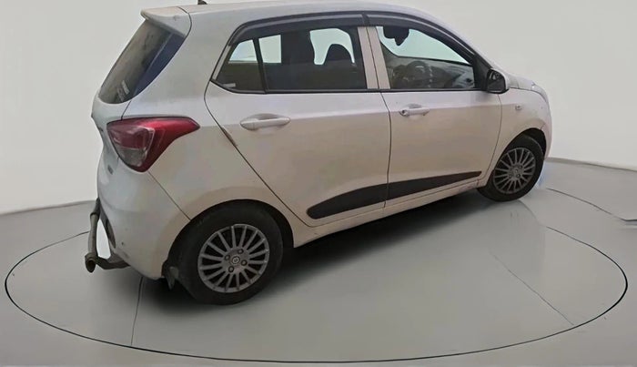 2017 Hyundai Grand i10 SPORTZ 1.2 KAPPA VTVT, Petrol, Manual, 1,75,651 km, exterior