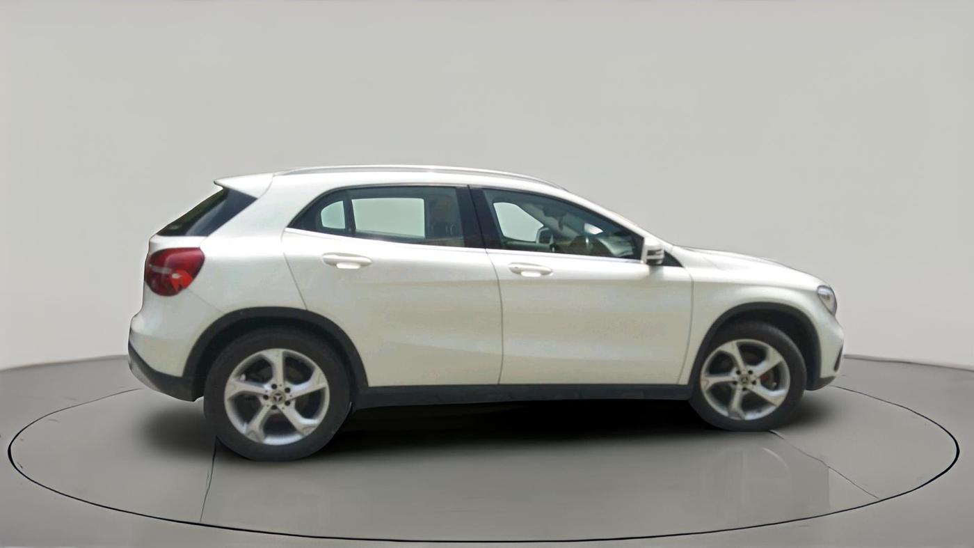 2017 Mercedes Benz GLA Class 220D 4MATIC, Diesel, Automatic, 44,634 km, exterior