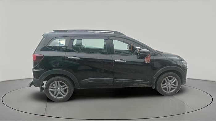 2024 Renault TRIBER RXZ, Petrol, Manual, 10,294 km, exterior