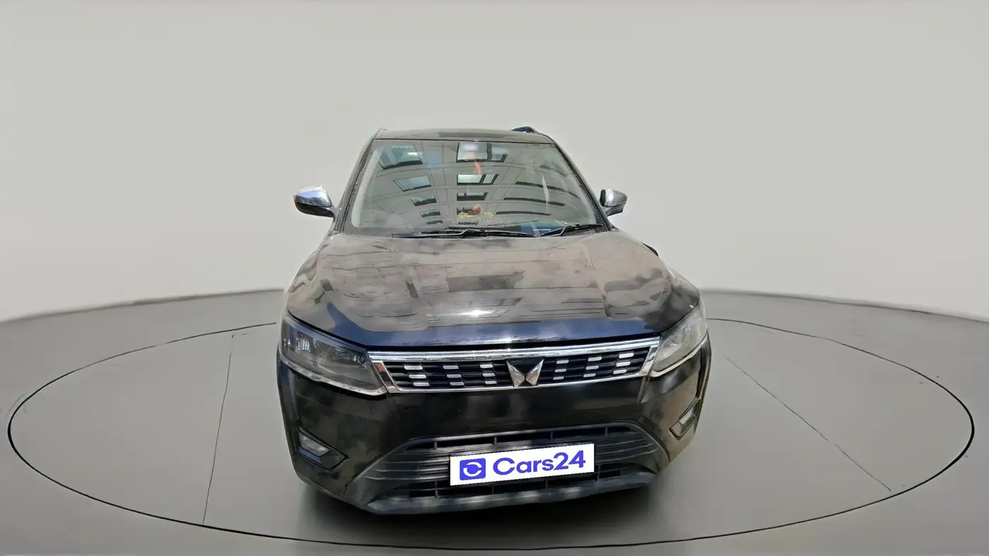 2023 Mahindra XUV300 W6 1.5 Diesel, Diesel, Manual, 89,841 km, exterior