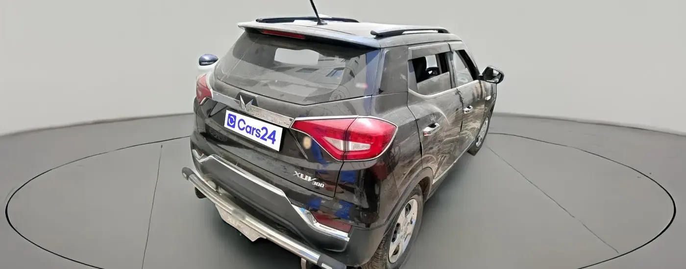 2023 Mahindra XUV300 W6 1.5 Diesel, Diesel, Manual, 89,841 km, exterior