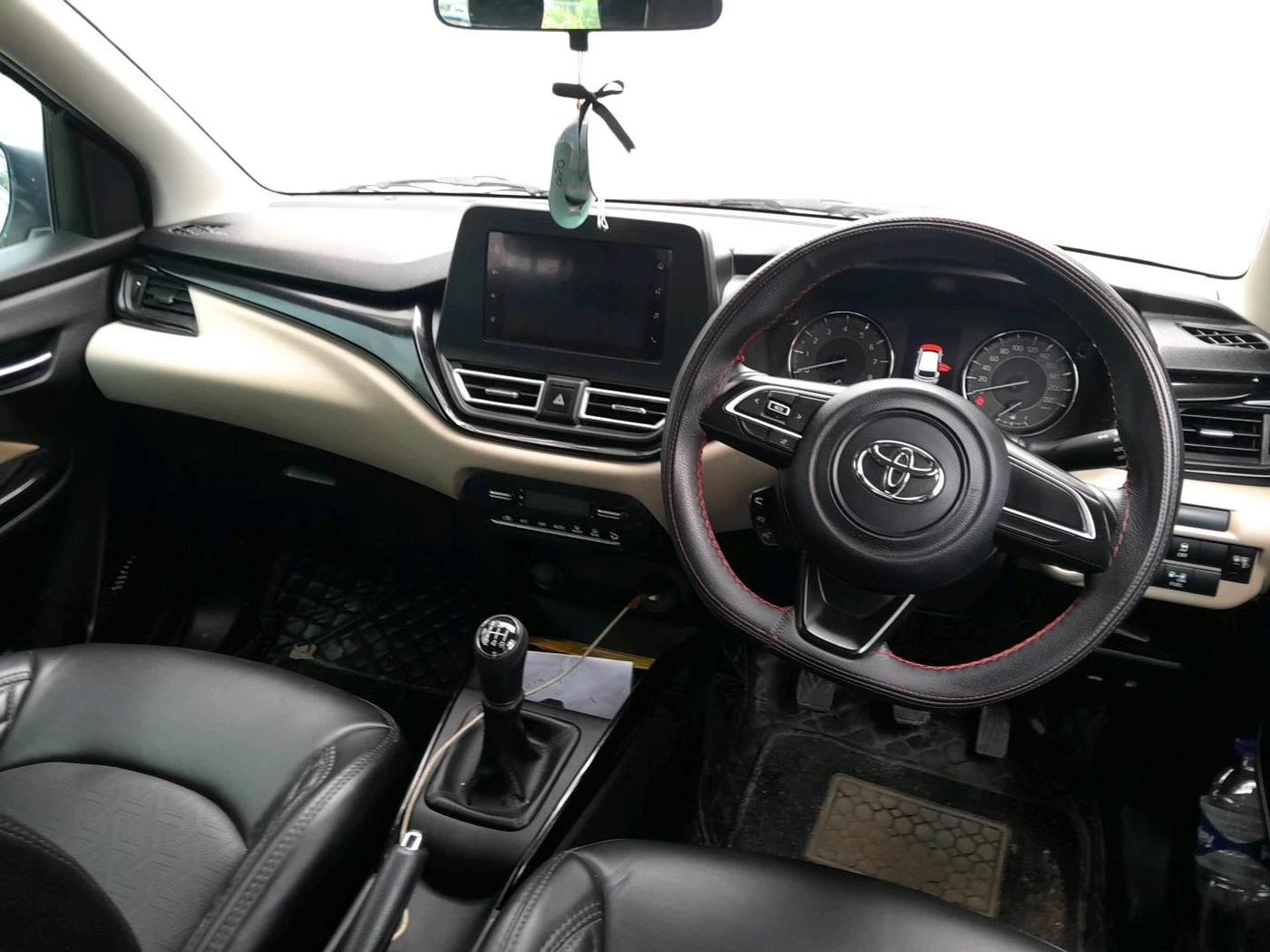 2025 Toyota Glanza G E-CNG, CNG, Manual, 19,564 km, interior