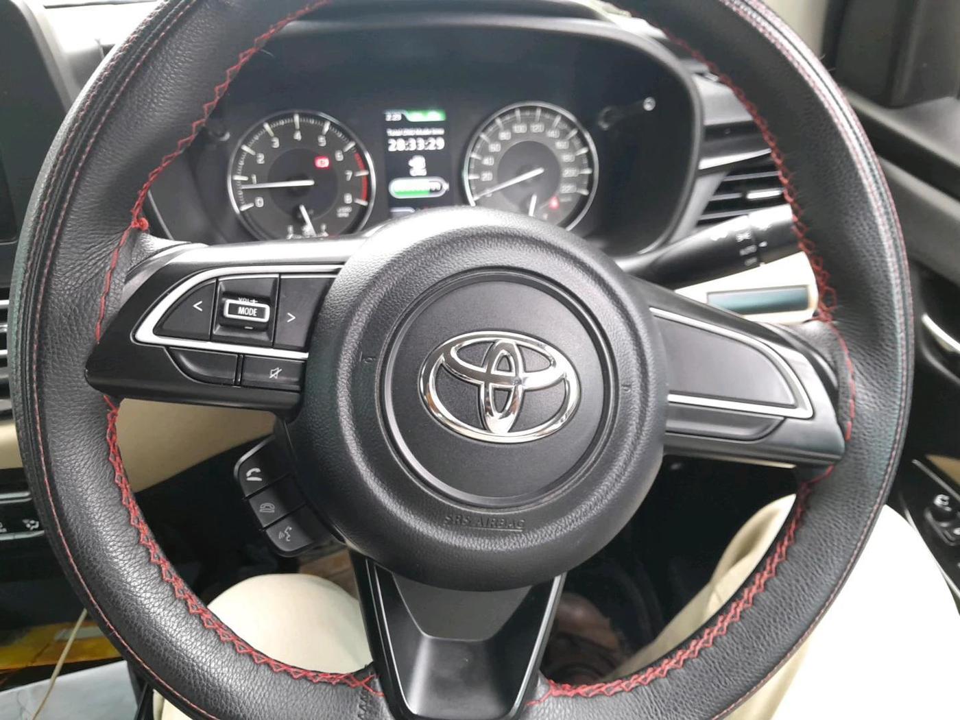 2025 Toyota Glanza G E-CNG, CNG, Manual, 19,564 km, interior