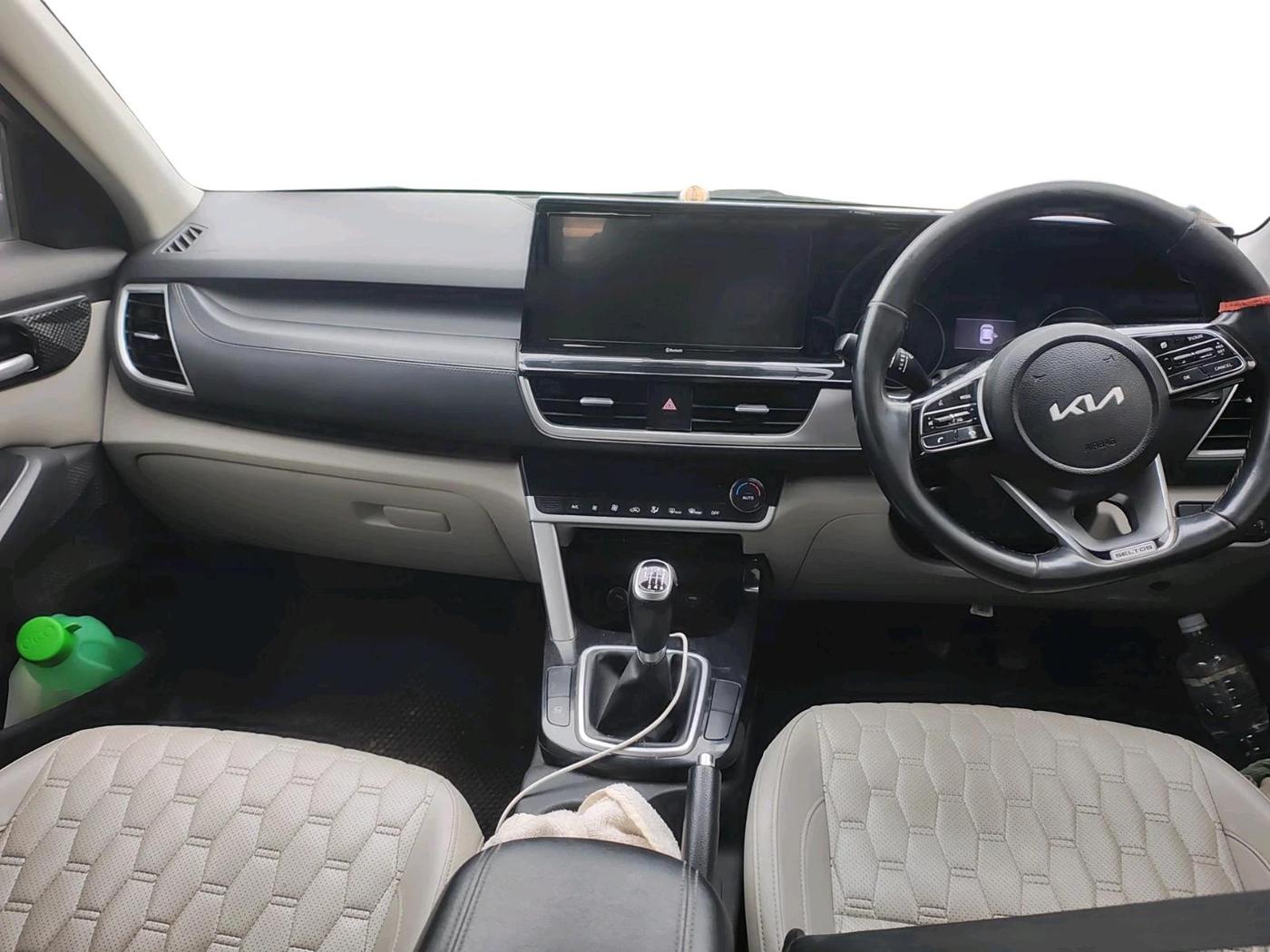 2021 KIA SELTOS HTX 1.5 PETROL, Petrol, Manual, 1,36,533 km, interior
