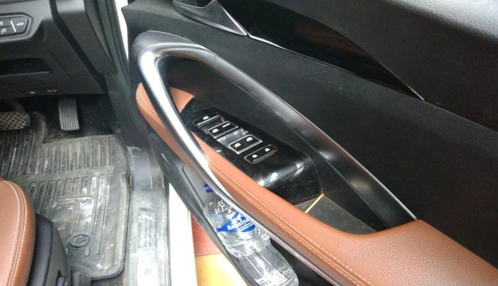 2021 MG HECTOR PLUS SHARP 1.5 PETROL TURBO CVT 6-STR, Petrol, Automatic, 70,068 km, interior