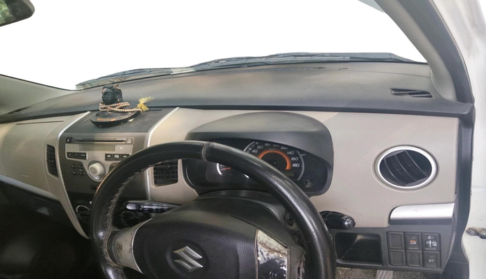 2014 Maruti Wagon R 1.0 VXI, Petrol, Manual, 95,714 km, interior
