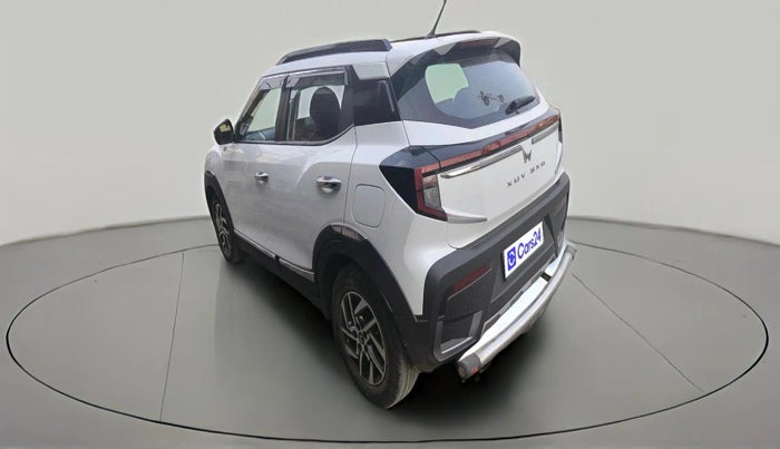 2024 Mahindra XUV 3XO AX5 1.2 L TCMPFI AT, Petrol, Automatic, 12,838 km, exterior