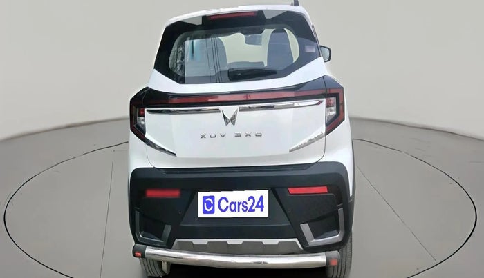 2024 Mahindra XUV 3XO AX5 1.2 L TCMPFI AT, Petrol, Automatic, 12,838 km, exterior