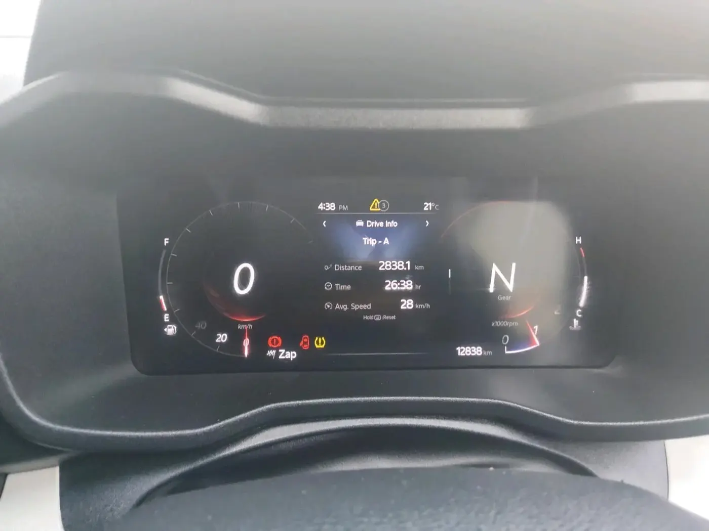 2024 Mahindra XUV 3XO AX5 1.2 L TCMPFI AT, Petrol, Automatic, 12,838 km, interior