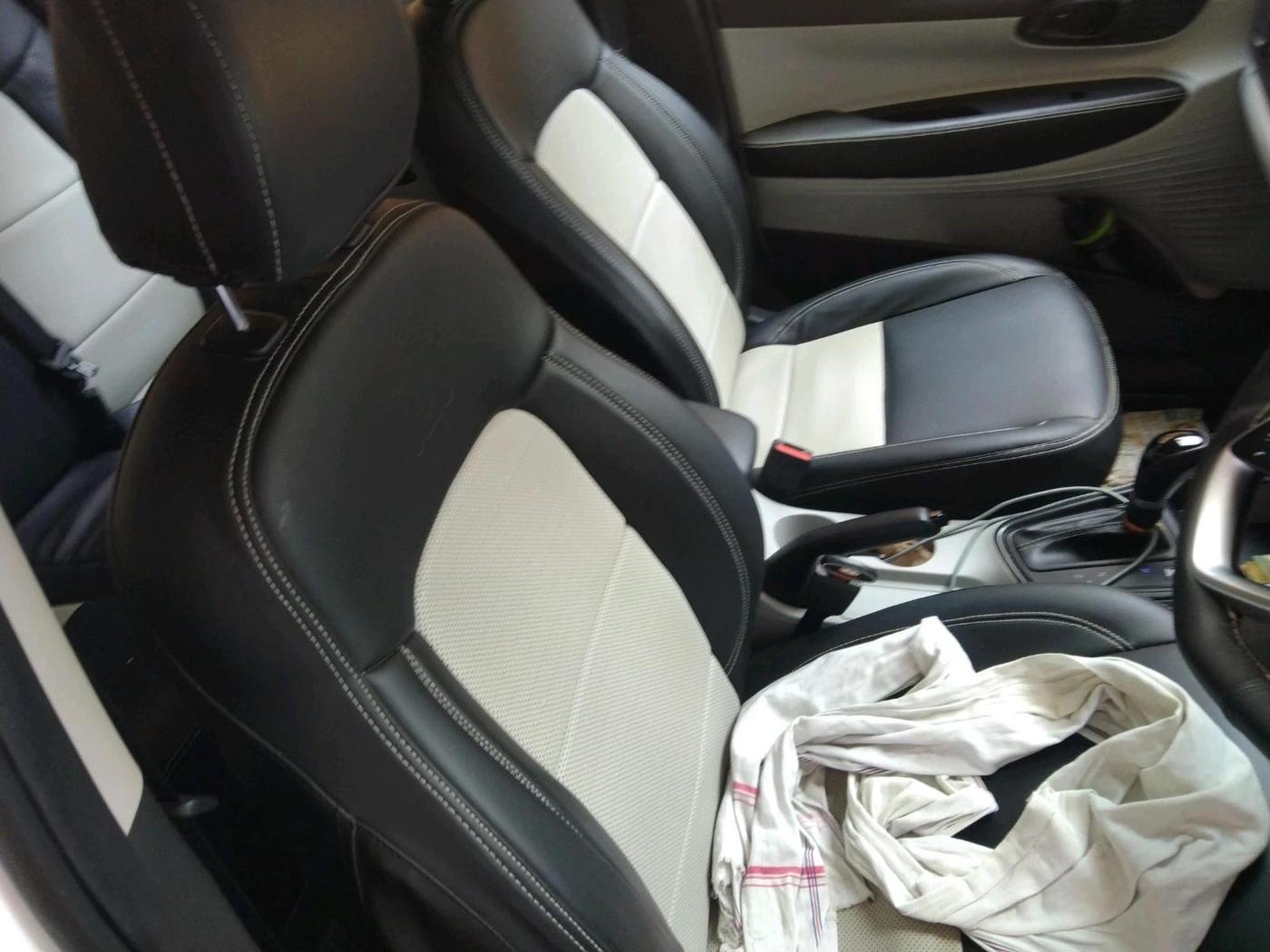 2023 Hyundai NEW I20 SPORTZ 1.2 IVT, Petrol, Automatic, 18,146 km, interior