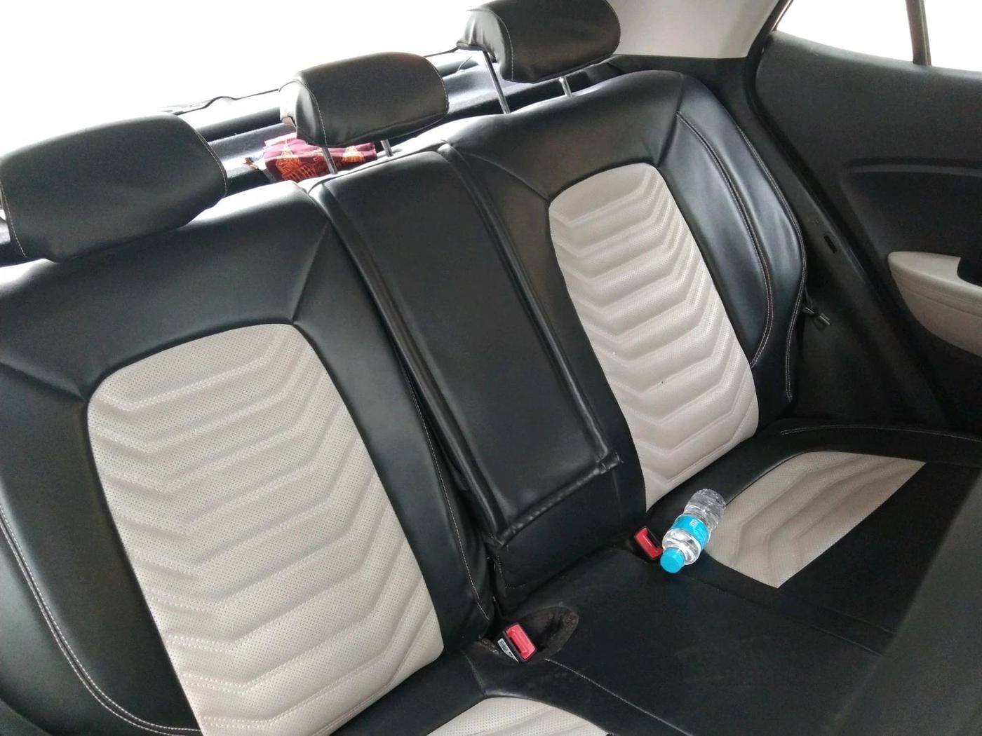 2023 Hyundai VENUE SX (O) 1.0 TURBO DCT, Petrol, Automatic, 27,120 km, interior