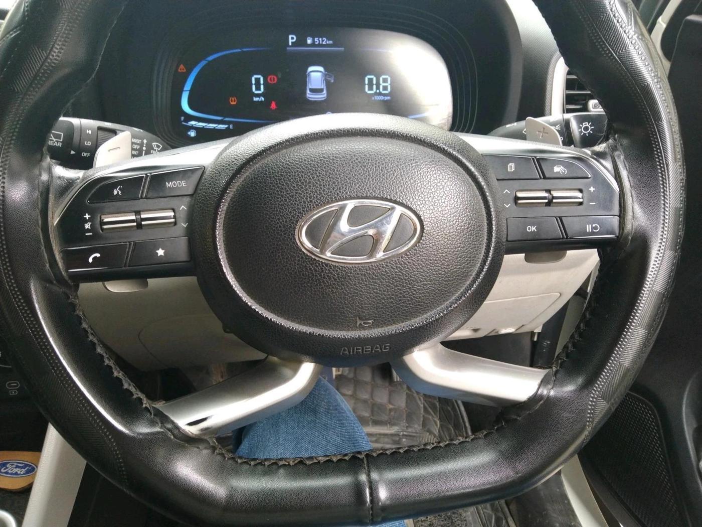 2023 Hyundai VENUE SX (O) 1.0 TURBO DCT, Petrol, Automatic, 27,120 km, interior