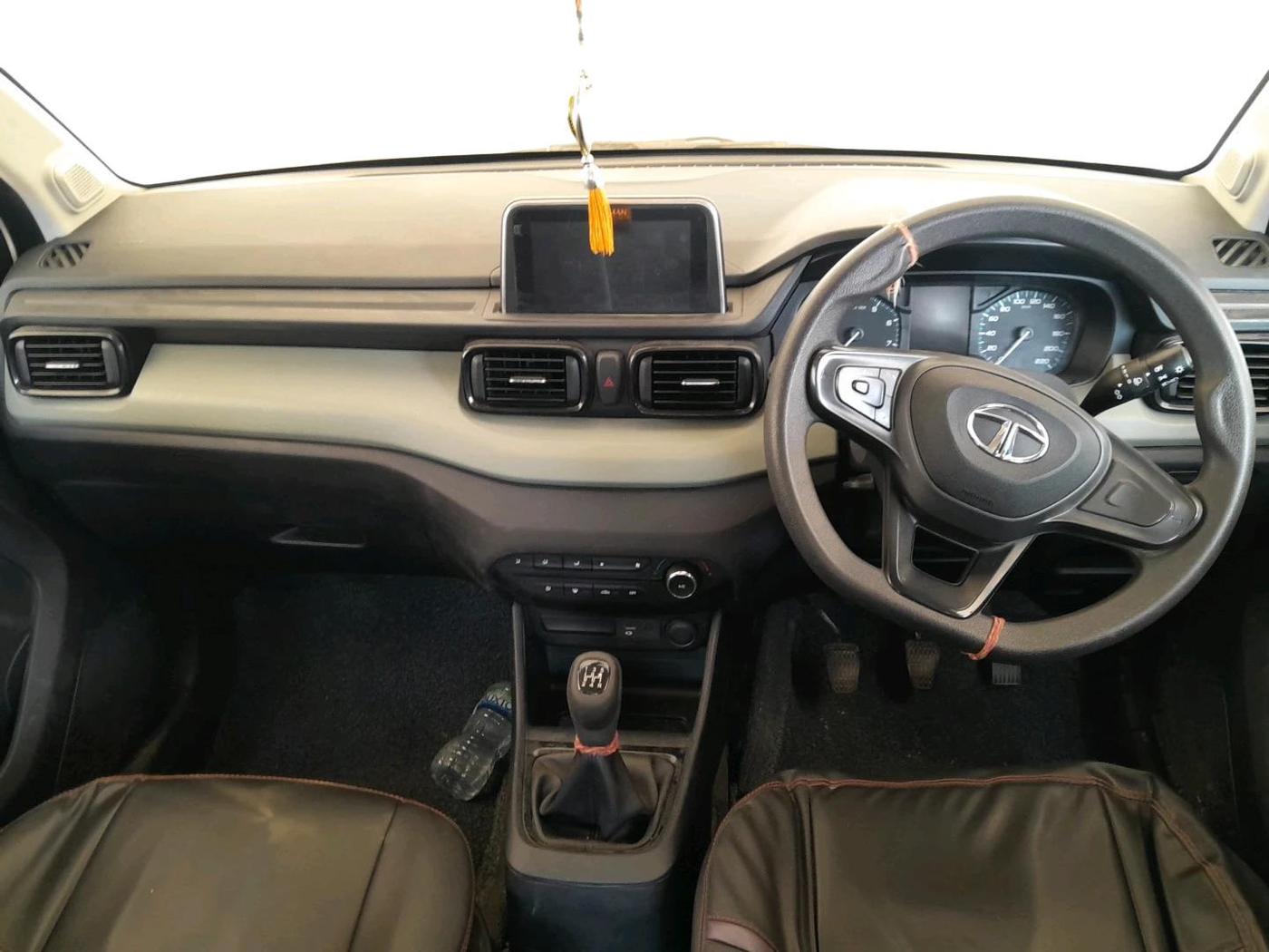 2023 Tata PUNCH ADVENTURE MT, Petrol, Manual, 51,942 km, interior