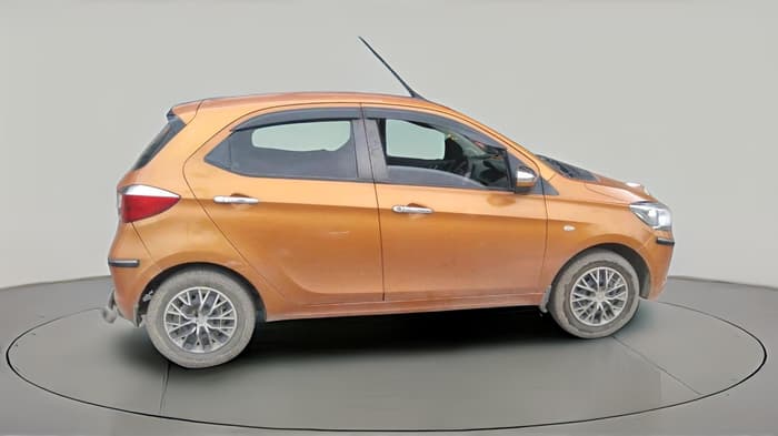 2016 Tata Tiago XT PETROL, Petrol, Manual, 55,320 km, exterior