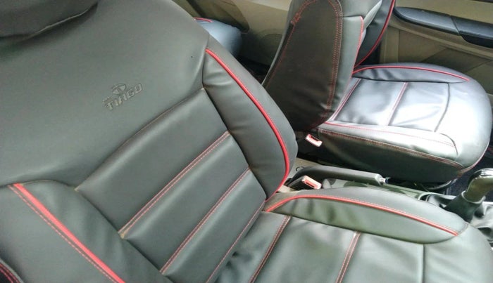 2018 Tata Tiago XZ PETROL, Petrol, Manual, 31,004 km, interior