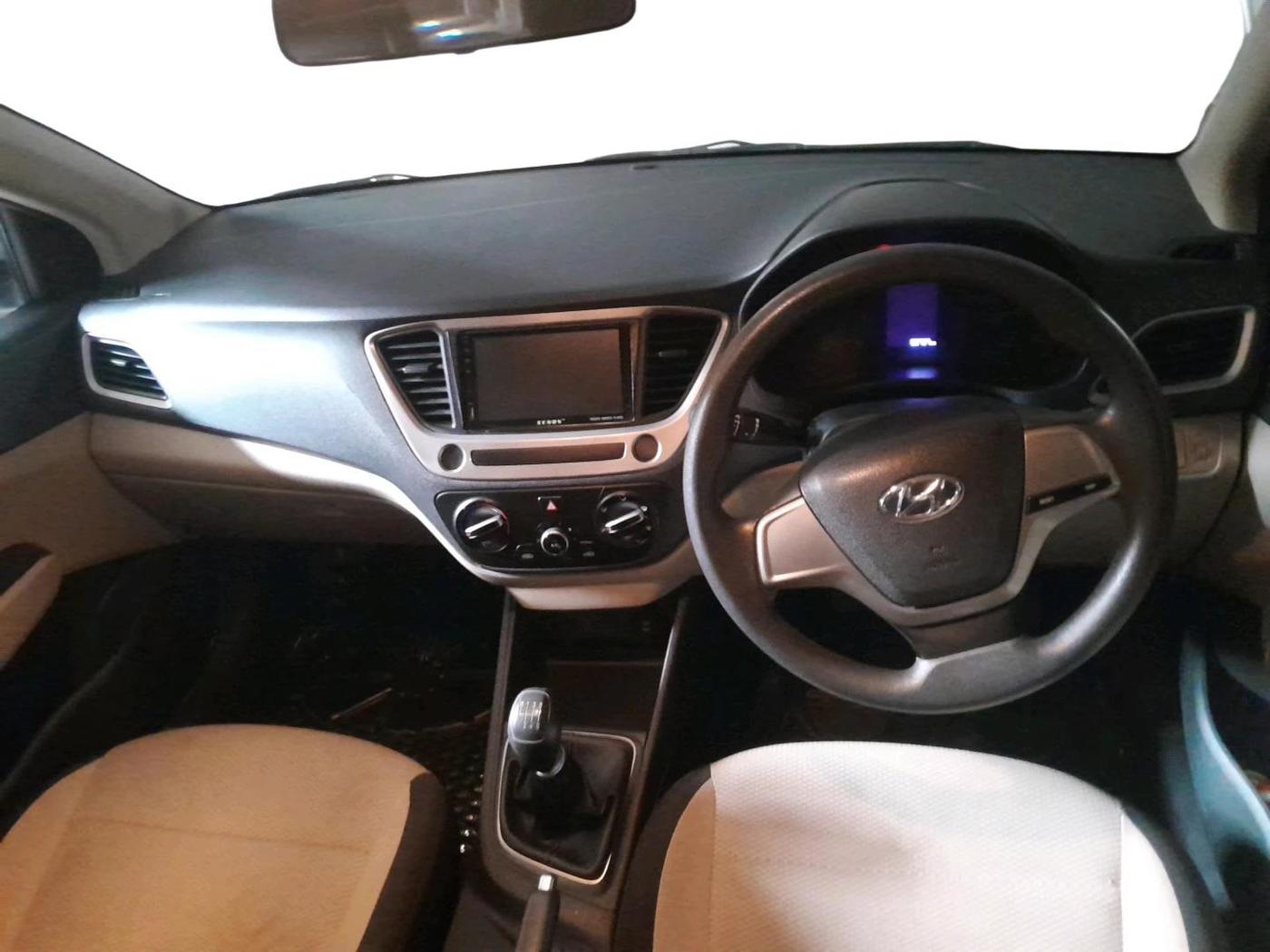 2017 Hyundai Verna 1.6 E CRDI, Diesel, Manual, 88,737 km, interior