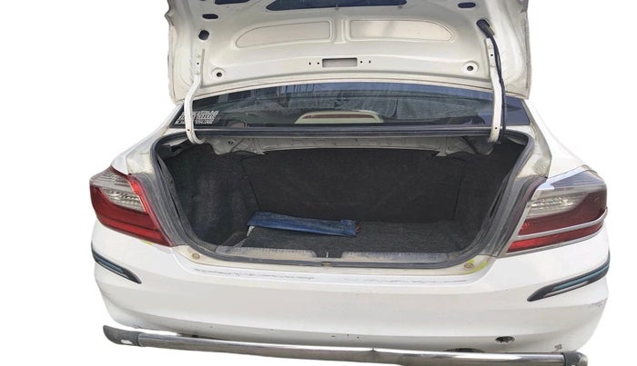 2017 Honda Amaze 1.5L I-DTEC E, Diesel, Manual, 1,03,590 km, exterior