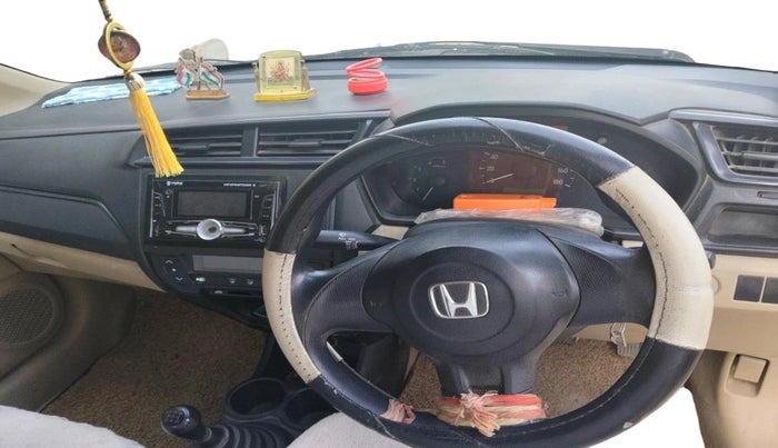 2017 Honda Amaze 1.5L I-DTEC E, Diesel, Manual, 1,03,590 km, interior