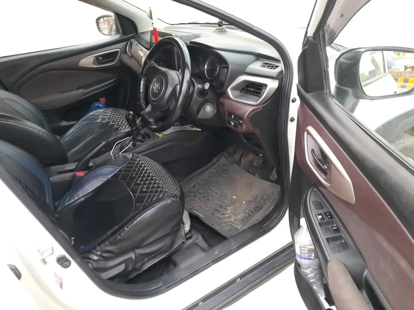 2023 Maruti FRONX SIGMA CNG 1.2 MT, CNG, Manual, 1,04,213 km, interior