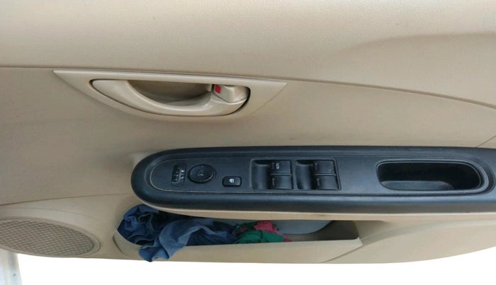 2018 Honda Brio S MT, Petrol, Manual, 45,348 km, interior