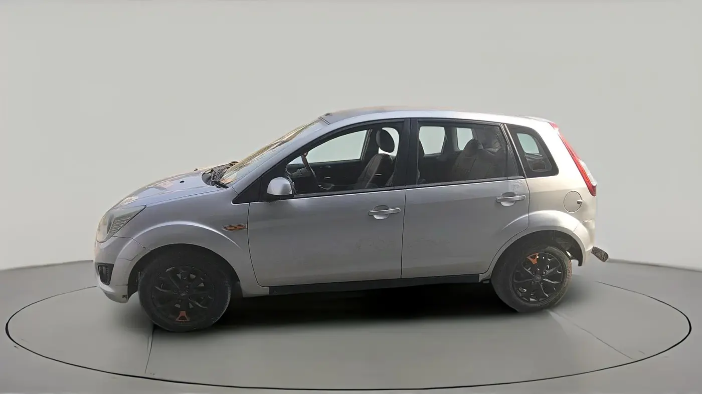 2013 Ford Figo TITANIUM 1.4 DIESEL, Diesel, Manual, 1,00,343 km, exterior
