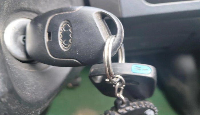 2013 Ford Figo TITANIUM 1.4 DIESEL, Diesel, Manual, 1,00,343 km, interior