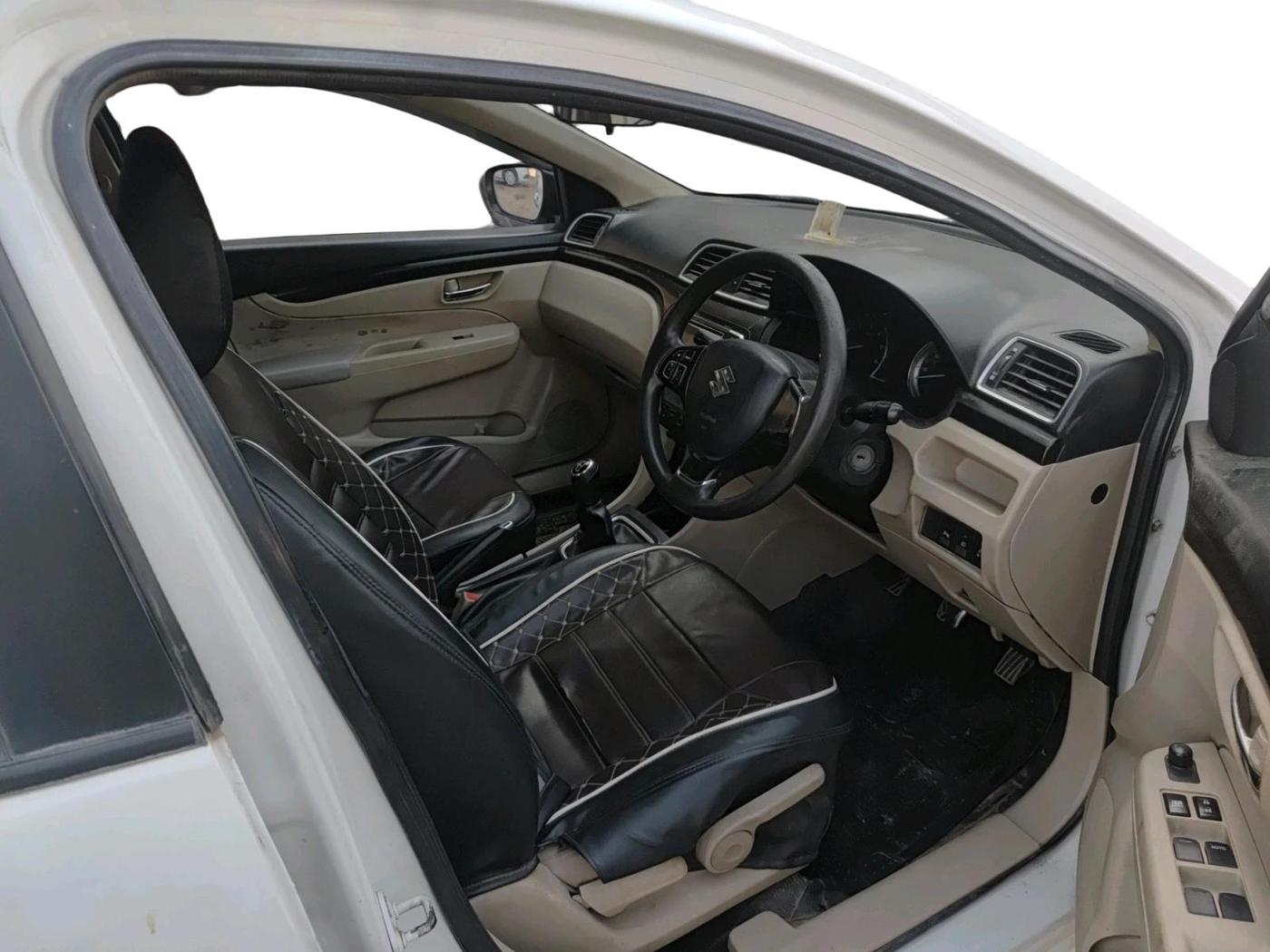 2014 Maruti Ciaz VDI, Diesel, Manual, 1,20,914 km, interior