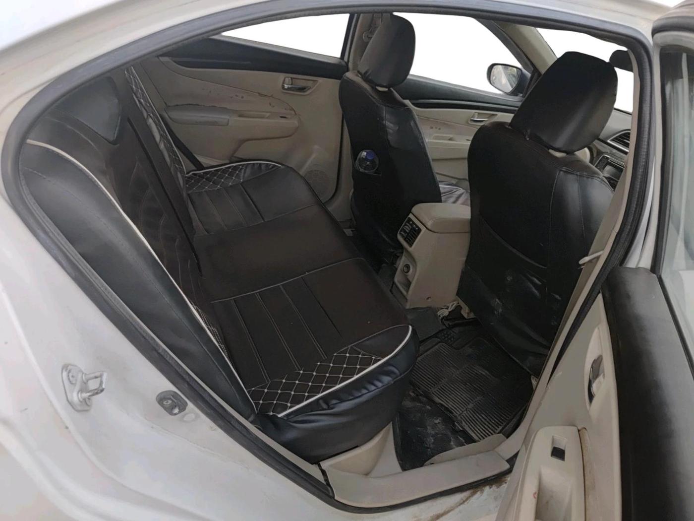 2014 Maruti Ciaz VDI, Diesel, Manual, 1,20,914 km, interior
