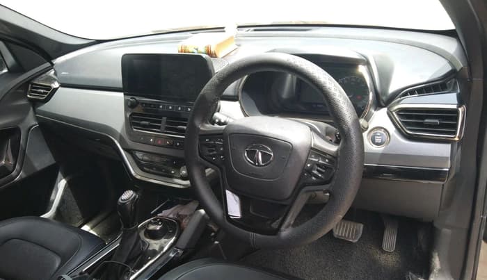2023 Tata Harrier XZA PLUS 2.0L, Diesel, Automatic, 92,789 km, interior