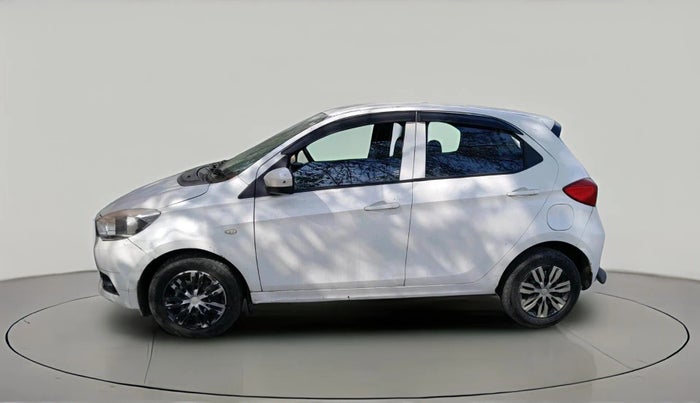 2017 Tata Tiago XT DIESEL, Diesel, Manual, 1,87,552 km, exterior