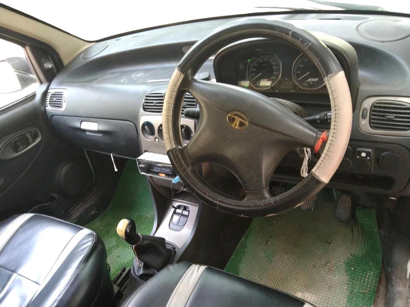 2016 Tata Indica EV2 GLS, Petrol, Manual, 42,493 km, interior