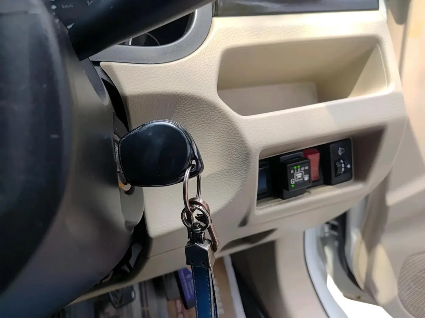 2014 Maruti Ciaz VXI, CNG, Manual, 1,42,417 km, interior