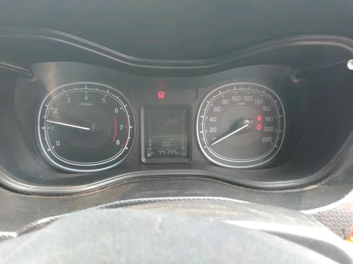 2021 Maruti Vitara Brezza LXI, Petrol, Manual, 44,744 km, interior
