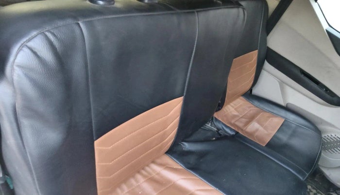 2020 Renault TRIBER RXZ, Petrol, Manual, 95,314 km, interior